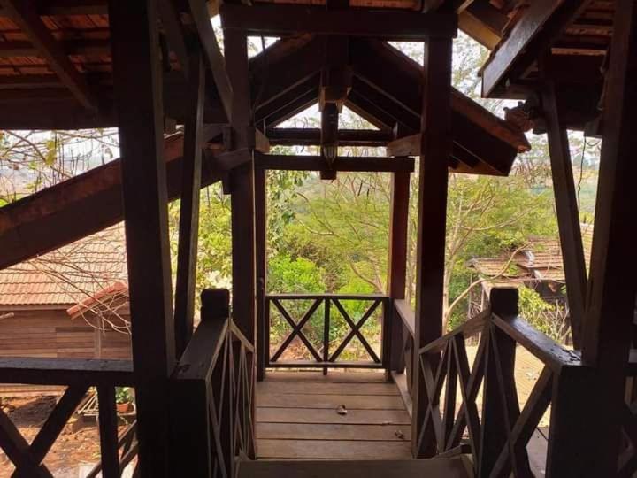 Quiet Garden View Lodge&Trekking Banlung エクステリア 写真